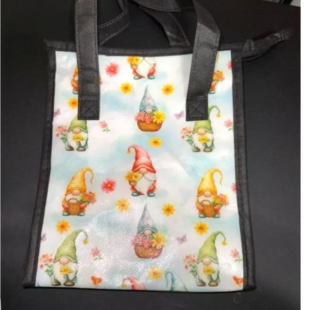 Gnome Insulated Lunch Bag with Zipper
